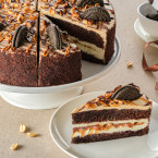 Торт Сникерс 14 порций 1,7 кг/кор Десертные истории